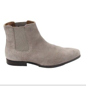 Express Mens Chelsea Boots sz 8 Pull on Style Suede Dressy Shoes